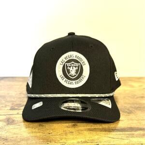 NWT New Era Las Vegas Raiders 2024 NFL Sideline 9Seventy Stretch Snap Hat OS